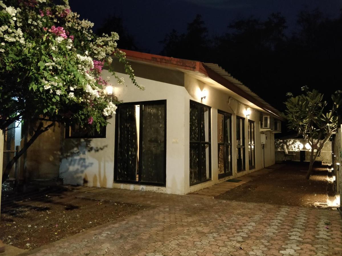 Chalet Casa Amor, Perfect Home Amidst Tranquility カルジャット エクステリア 写真